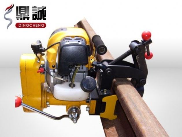 點(diǎn)擊查看詳細(xì)信息<br>標(biāo)題：內(nèi)燃鋼軌鉆孔機(jī) 閱讀次數(shù)：4881